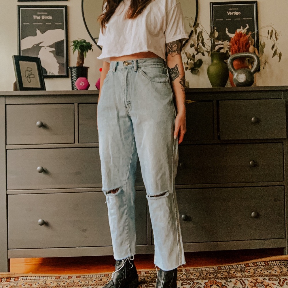 Perfect light wash oversized jean!